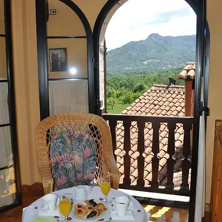 Casas Rurales El Real De Pensión